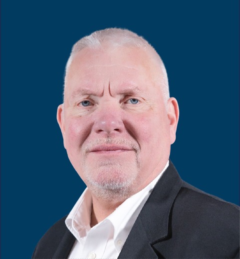 Presentation cover slide titled “Scaling Success: How Raymour & Flanigan Transformed Warehouse Operations with a Multi-Site WMS Rollout” from Alpine Supply Chain Solutions, featuring an image of a modern warehouse interior with trucks at loading docks.